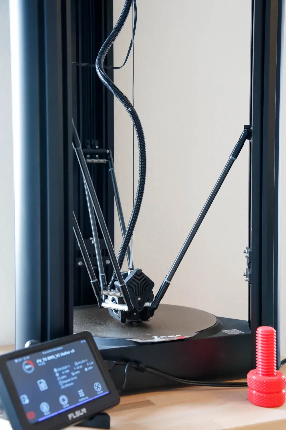 3D-Drucker beim Aufbau eines Prototyps bei SAMD Solutions